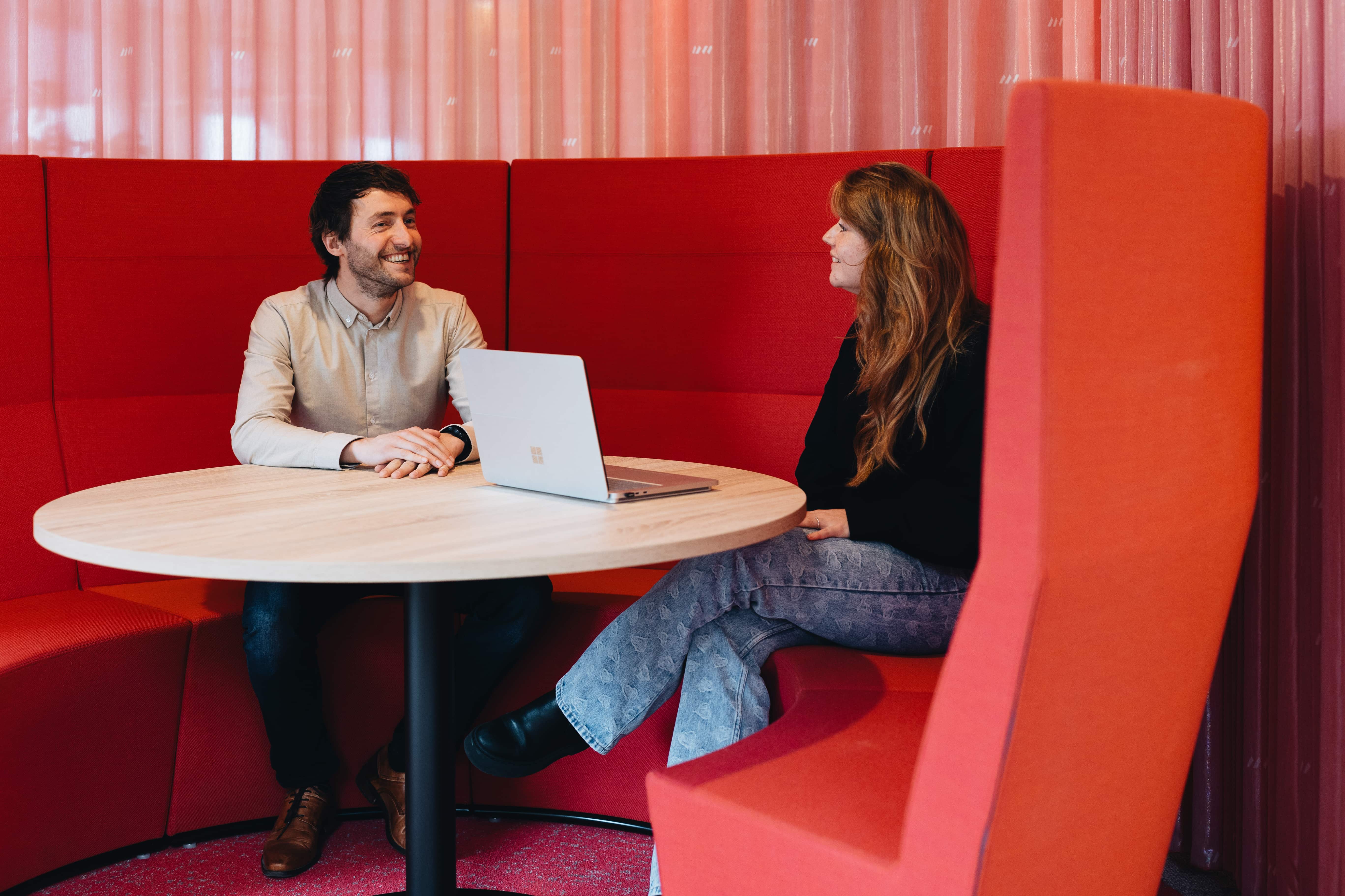 AI-agents vs. Microsoft Copilot 365: wat is het verschil?