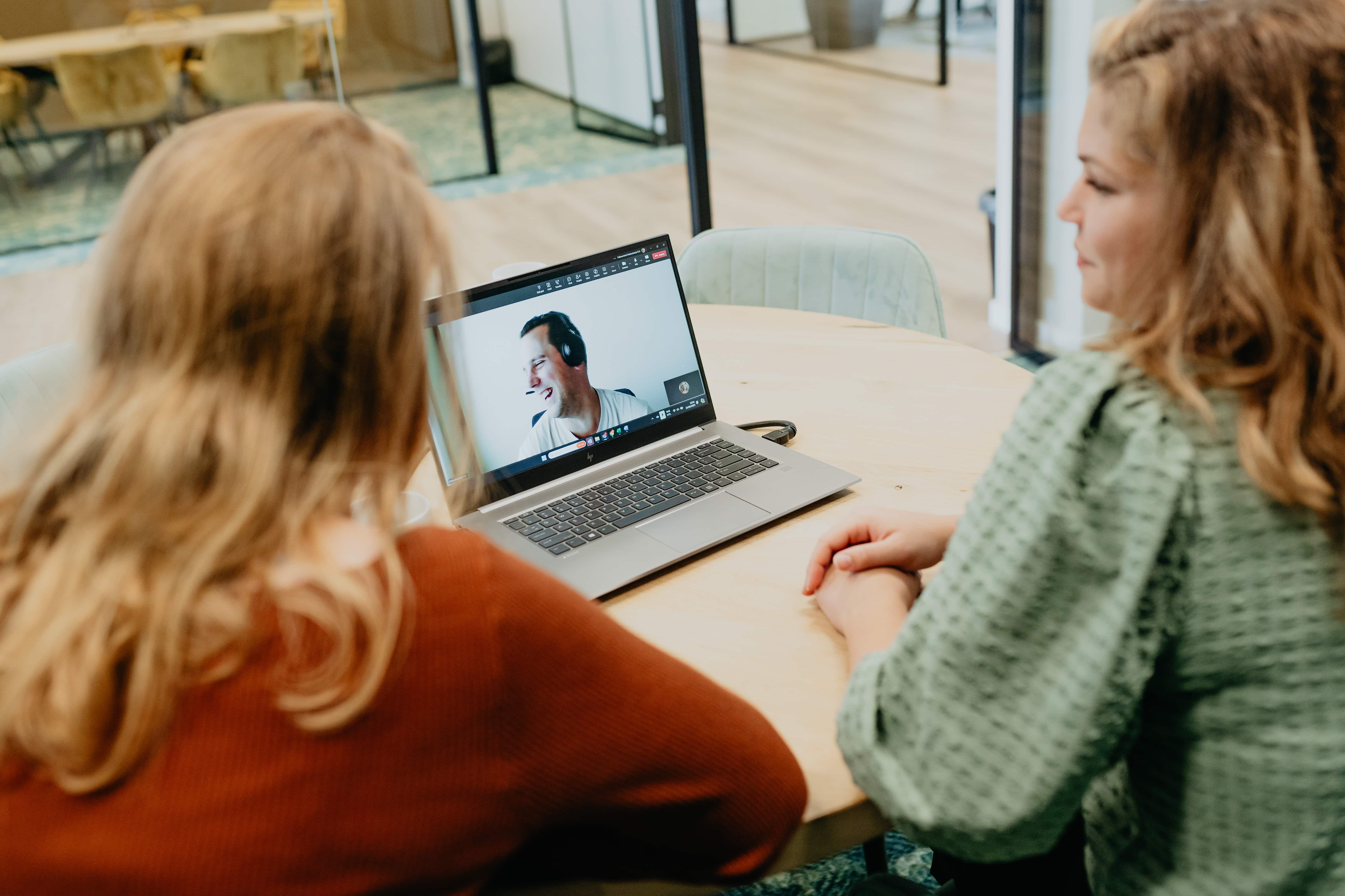 Generatieve AI in het contact center: van AI angst naar AI actie