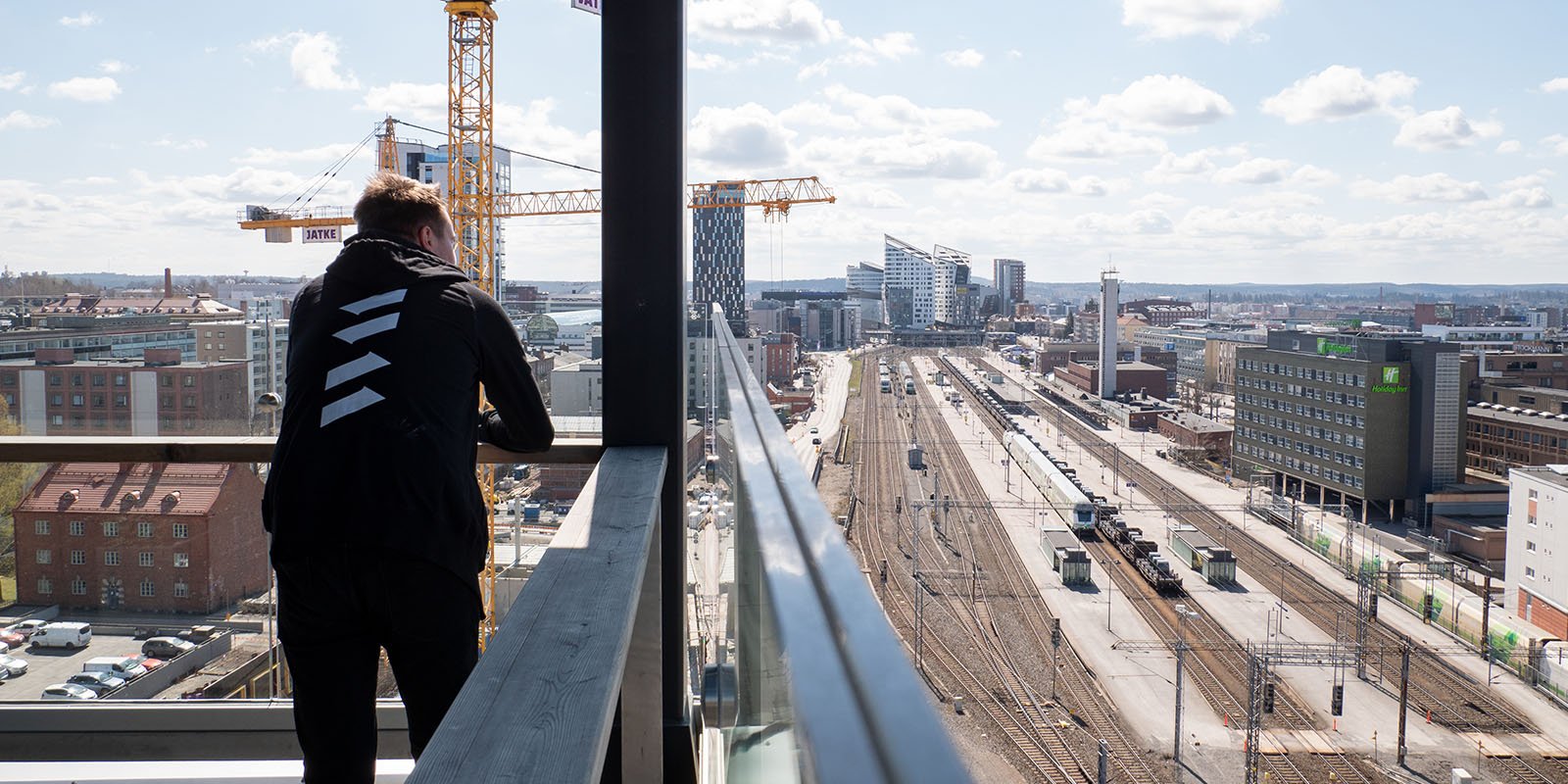 Fellowmind laajentaa toimintaansa kolmeen uuteen kaupunkiin Suomessa, muuttaa uuteen toimitilaan Tampereella ja siirtää Espoon toimistonsa Helsinkiin Fellowmind laajentaa toimintaansa kolmeen uuteen kaupunkiin Suomessa, muuttaa uuteen toimitilaan Tampereella ja siirtää Espoon toimistonsa Helsinkiin