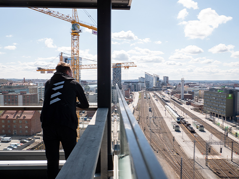 Fellowmind laajentaa toimintaansa kolmeen uuteen kaupunkiin Suomessa, muuttaa uuteen toimitilaan Tampereella ja siirtää Espoon toimistonsa Helsinkiin