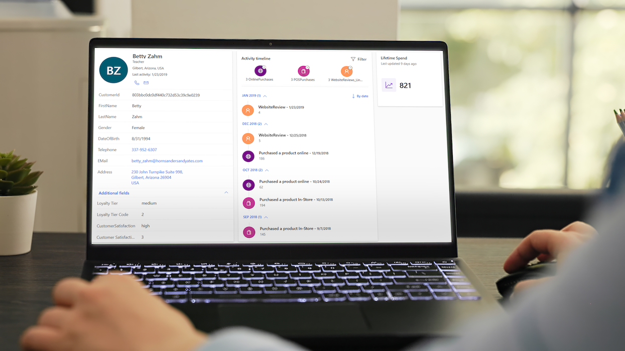 Customer_insight_data_mockup_01.png